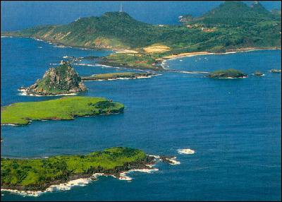 POUSADAS DOMICILIARES - Fernando de Noronha
